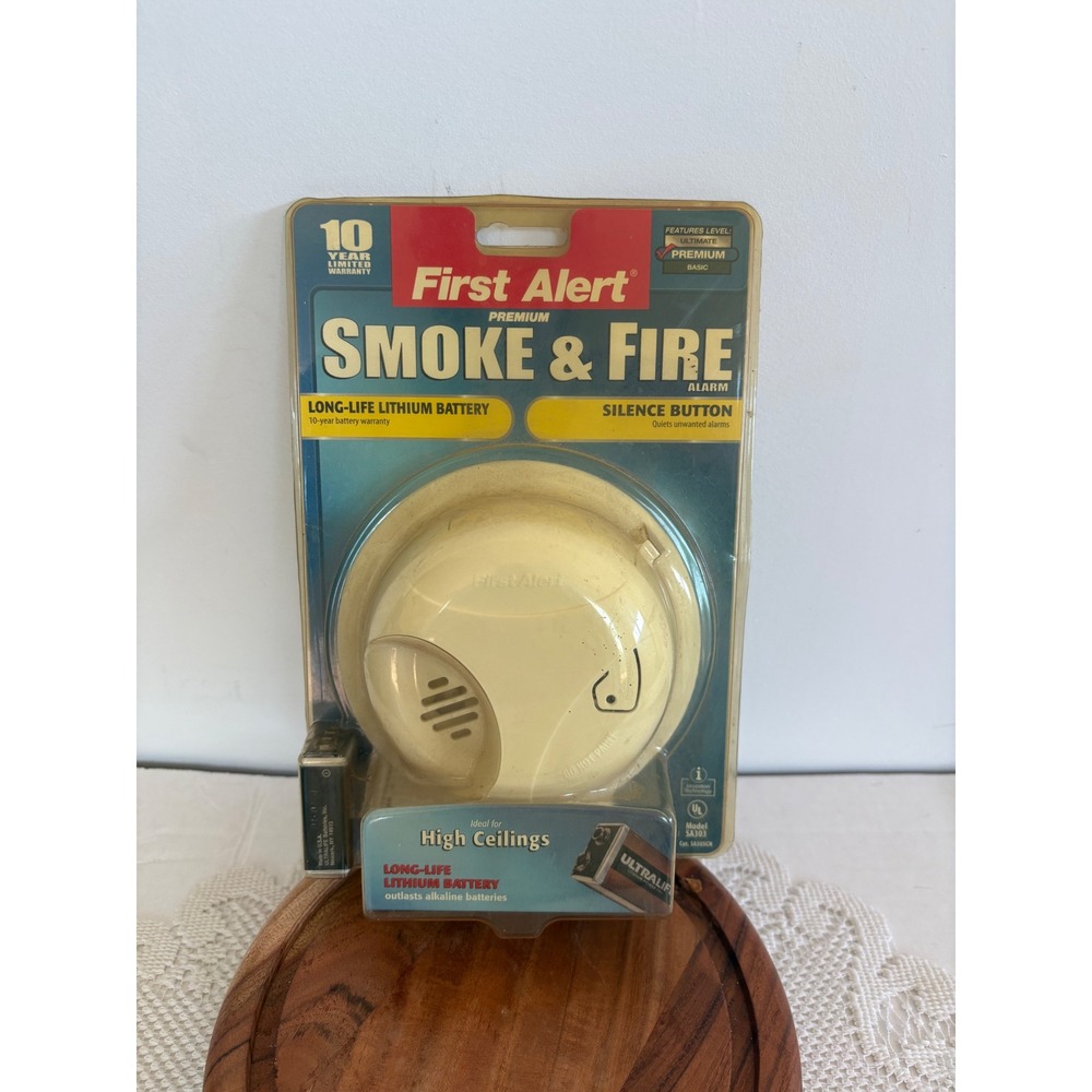 First Alert Premium Smoke and Fire Alarm SA303 Ionization Sensor Lithium Battery